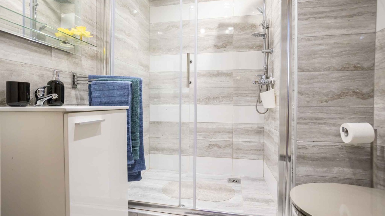 Photo of Bathroom in Risika
