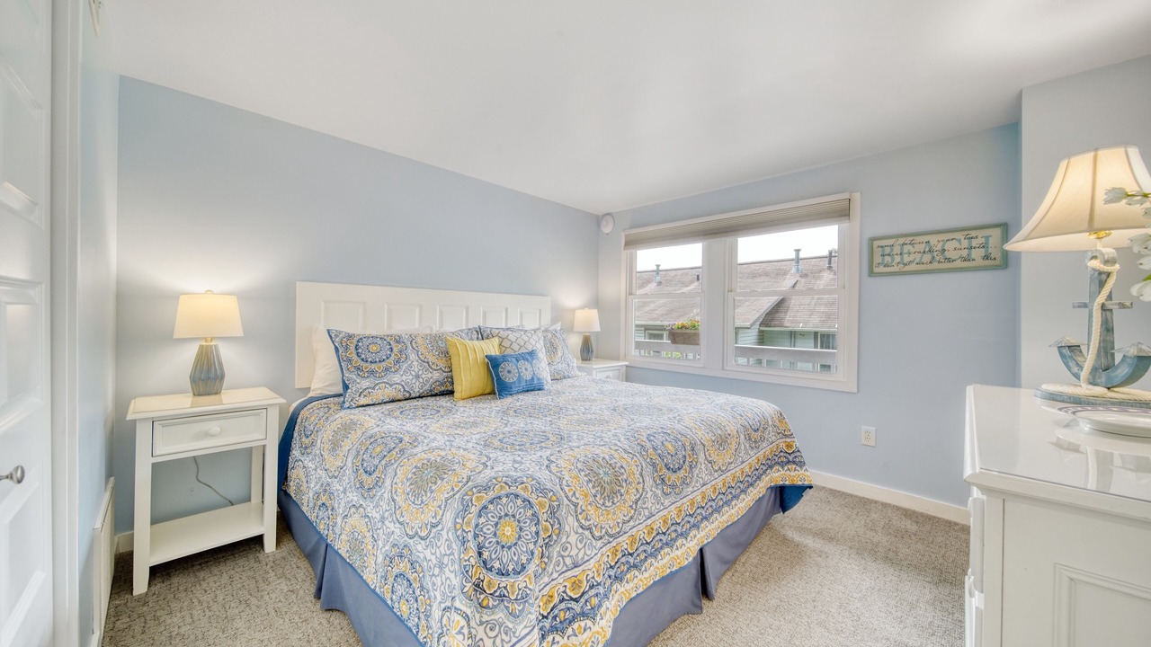 Photo of Bedroom in Saugatuck