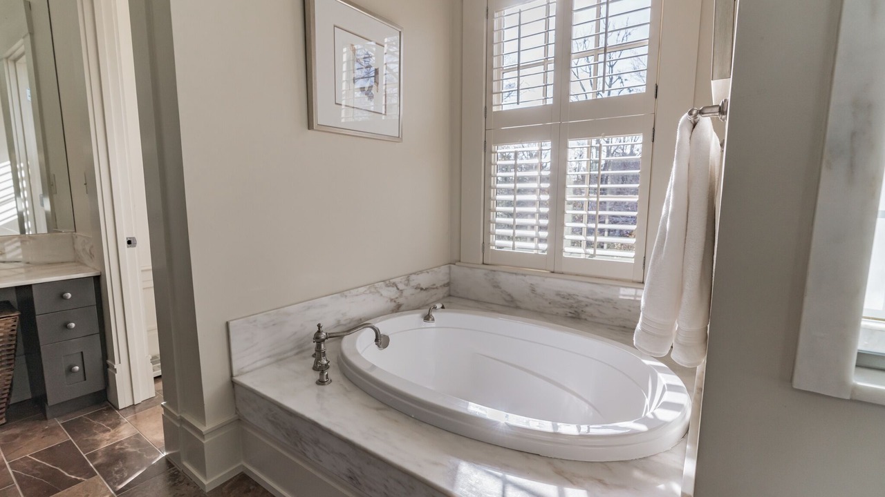 Photo of Bathroom in Glenview
