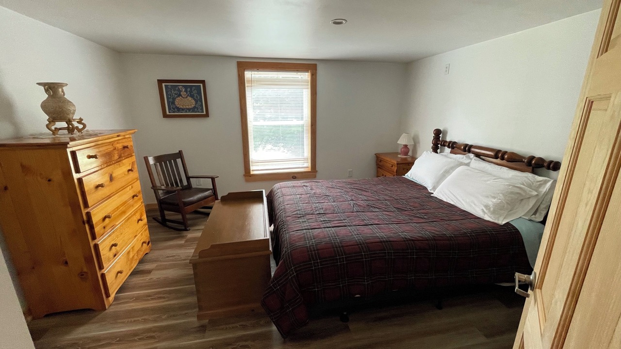 Photo of Bedroom in Oneonta