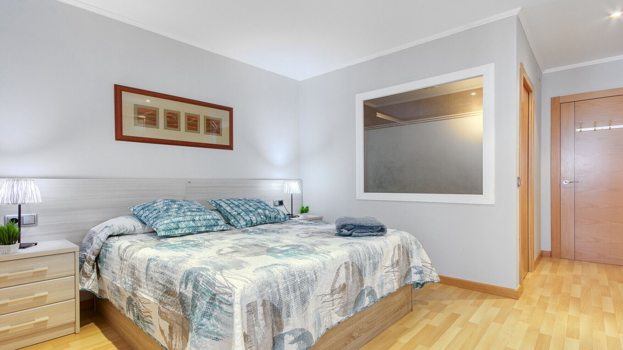 Photo of Bedroom in Roses Town Center