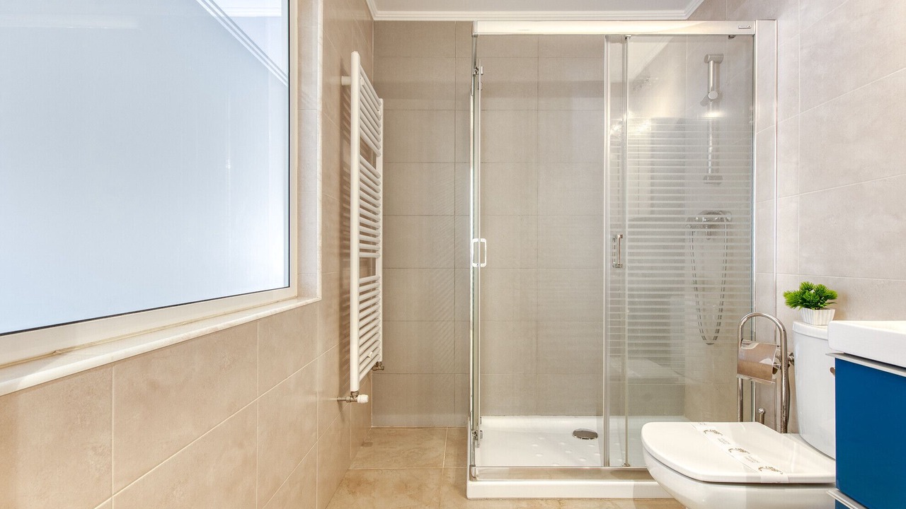 Photo of Bathroom in Roses Town Center