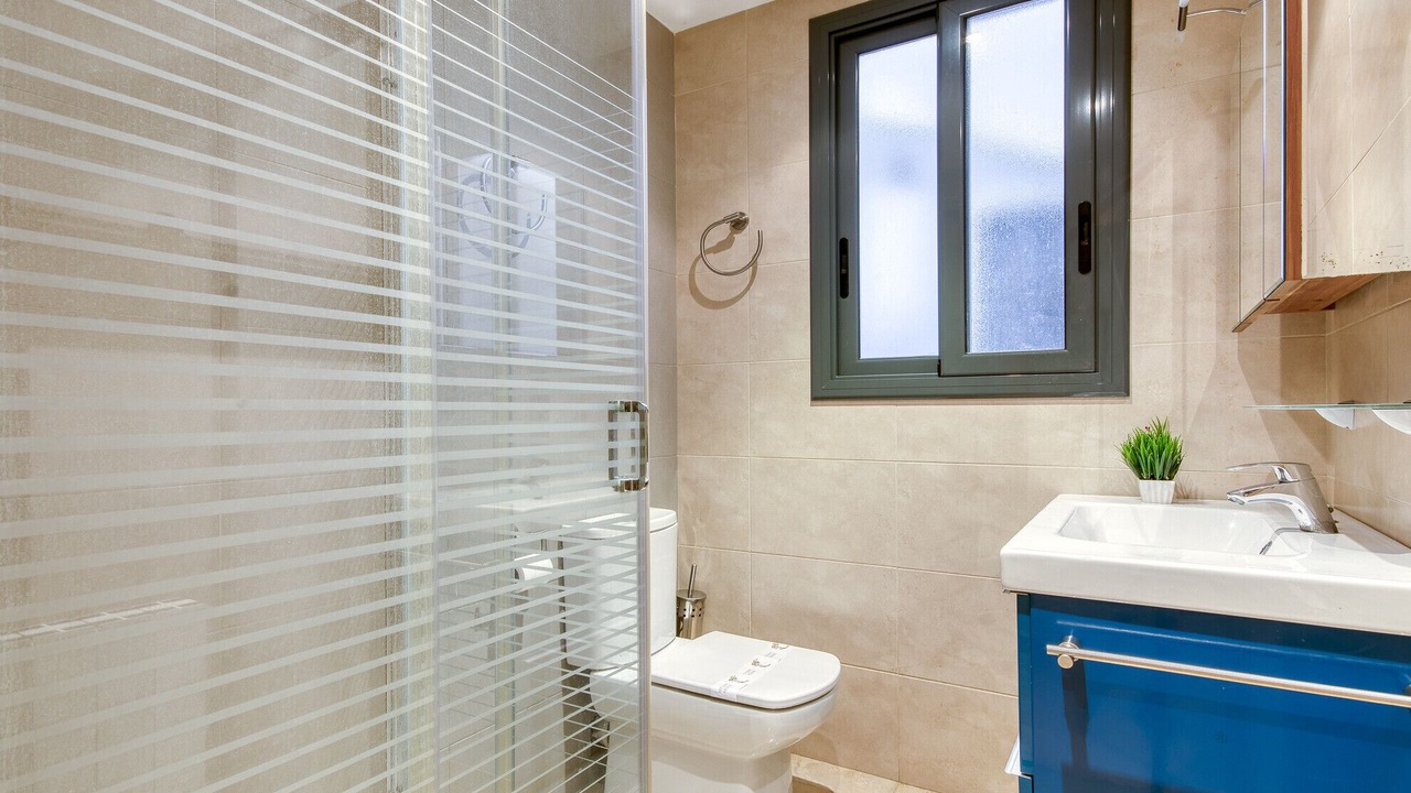 Photo of Bathroom in Roses Town Center