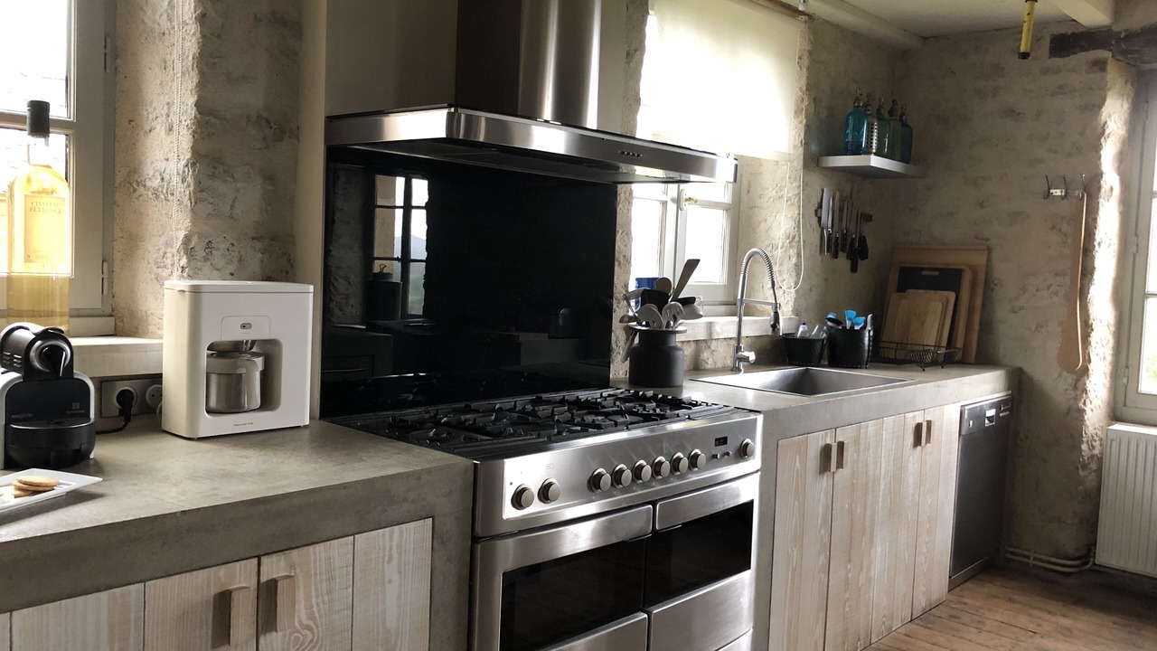 Photo of Kitchen in Bessuejouls