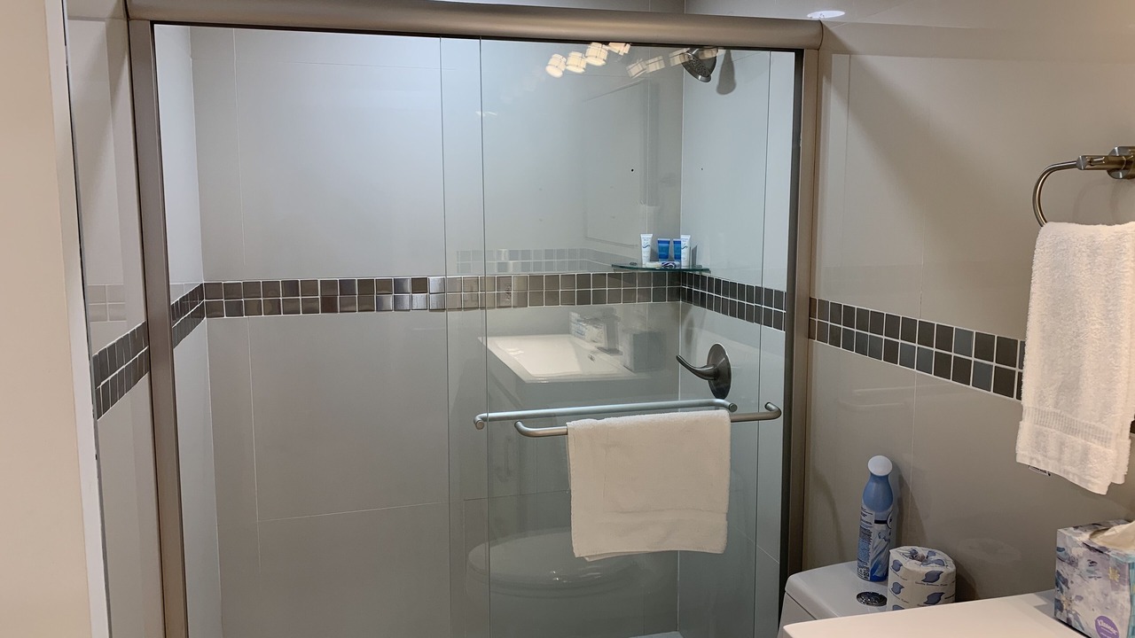 Photo of Bathroom in Galt Mile