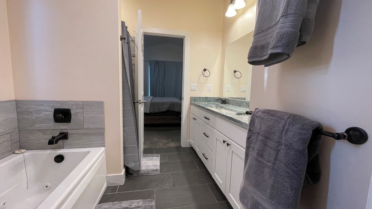 Photo of Bathroom in Murray