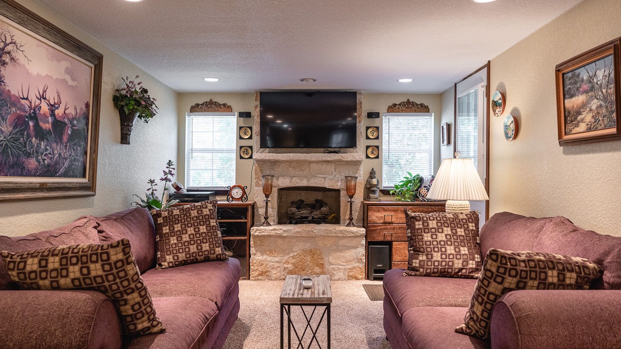 Photo of Livingroom in North San Antonio - SAT