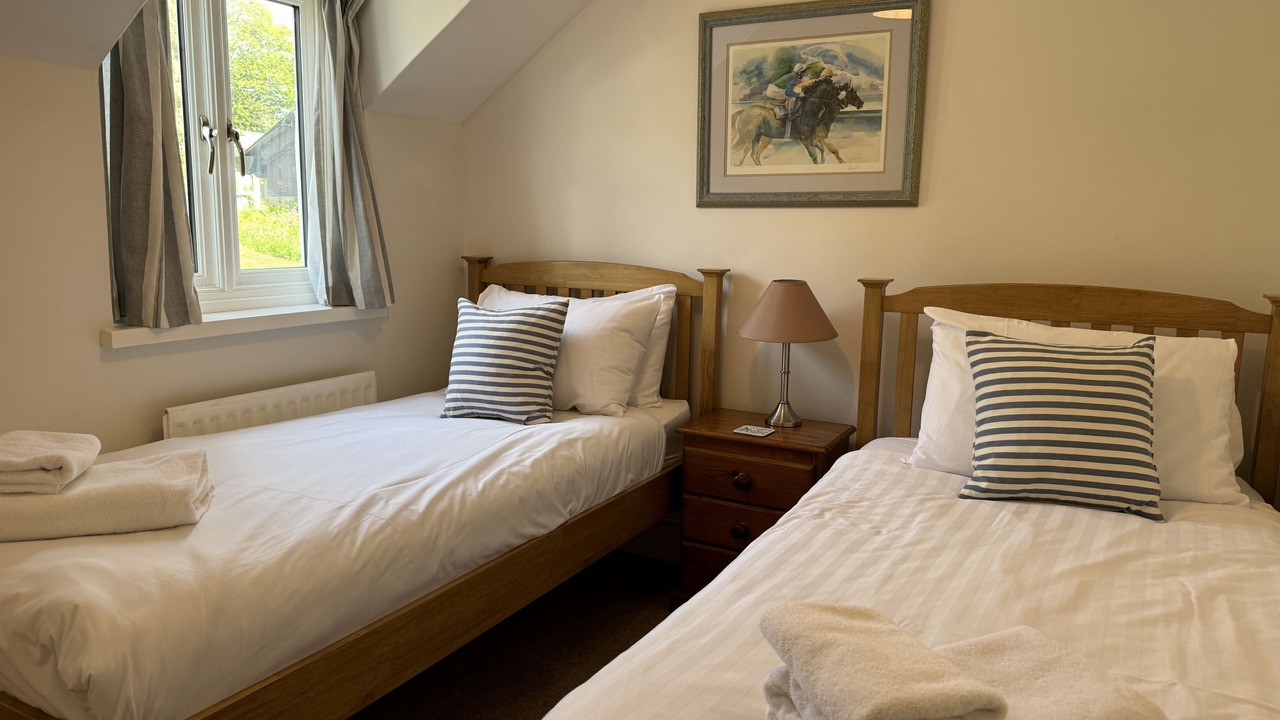 Photo of Bedroom in Dittisham