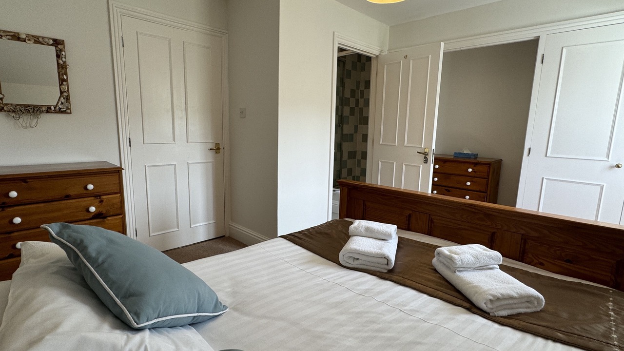 Photo of Bedroom in Dittisham