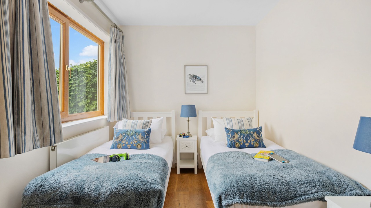 Photo of Bedroom in Dittisham