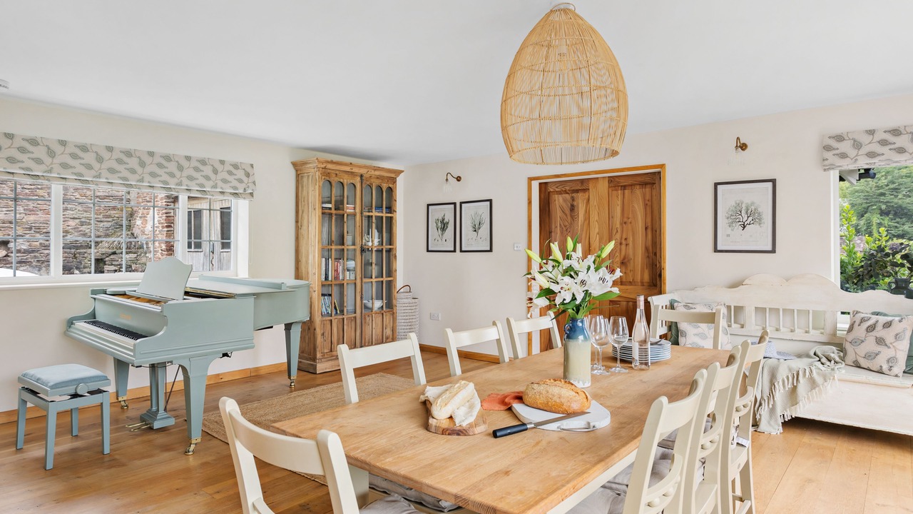 Photo of Others in Dittisham