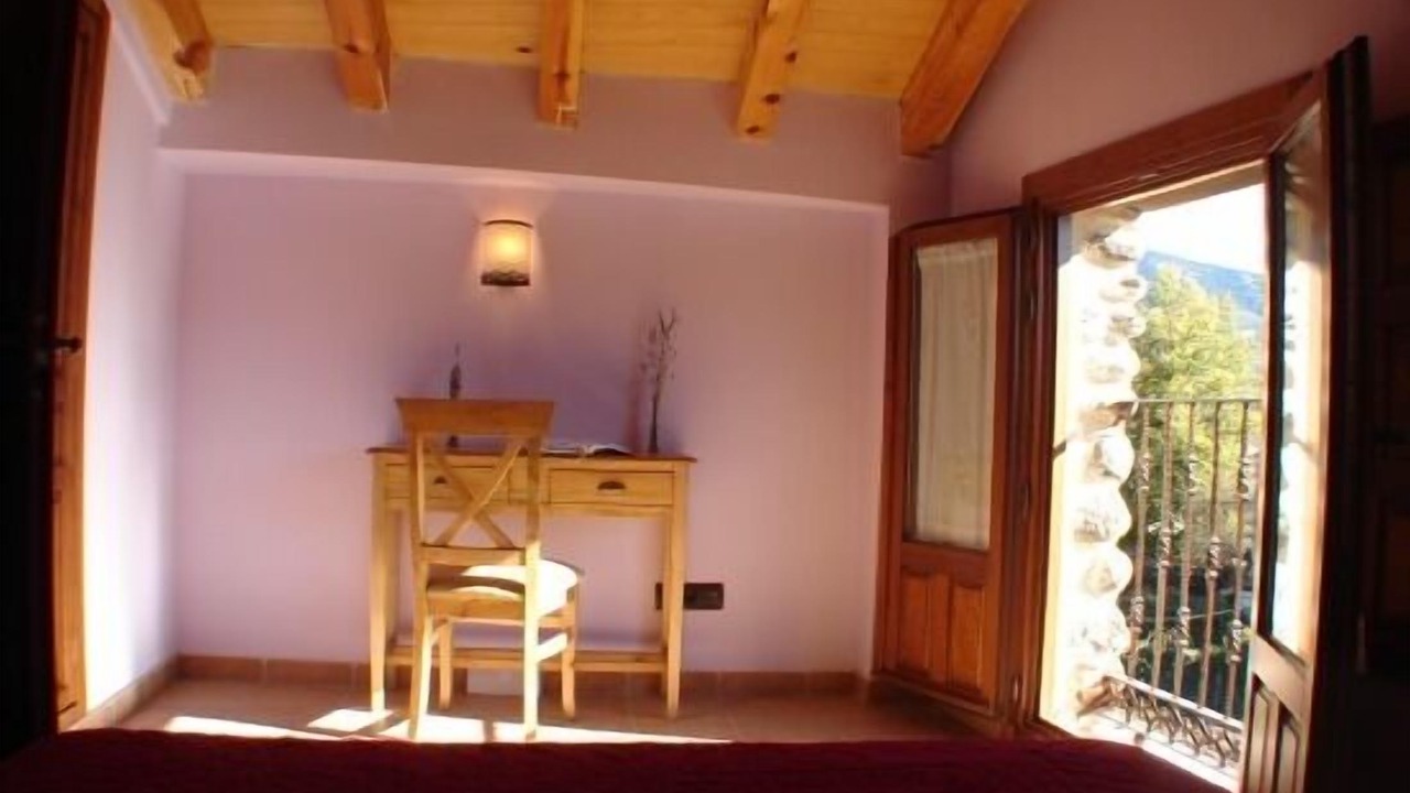 Photo of Bedroom in Alameda del Valle