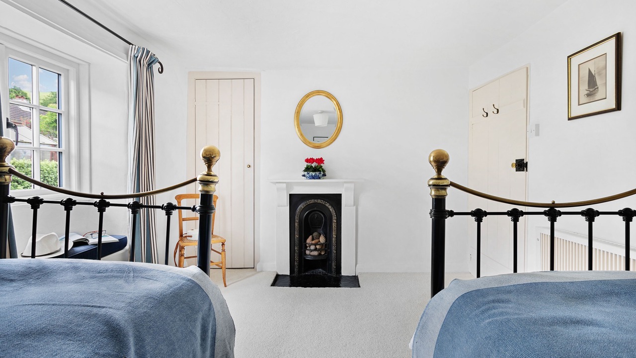 Photo of Bedroom in Dittisham