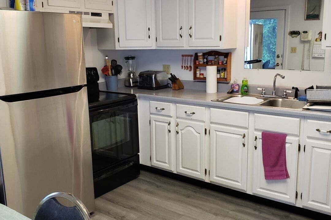 Photo of Kitchen in Alburg