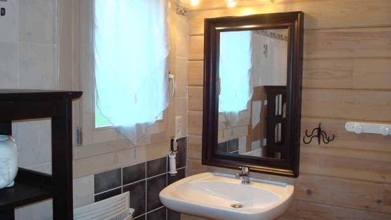 Photo of Bathroom in Saint-Nabord