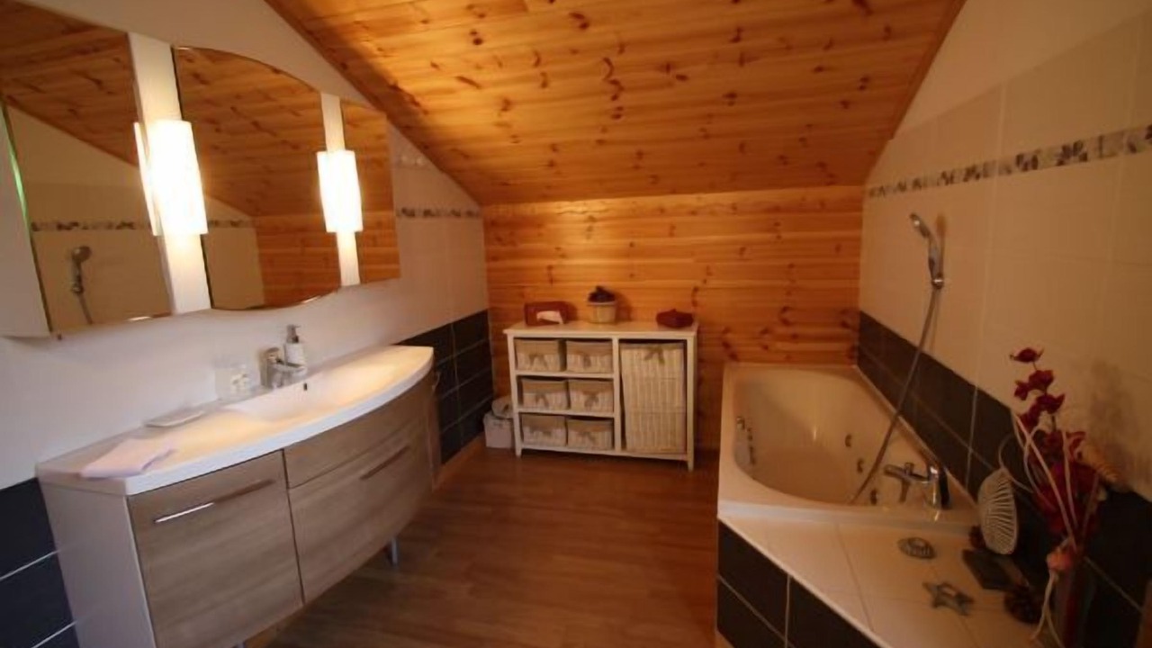 Photo of Bathroom in Saint-Nabord