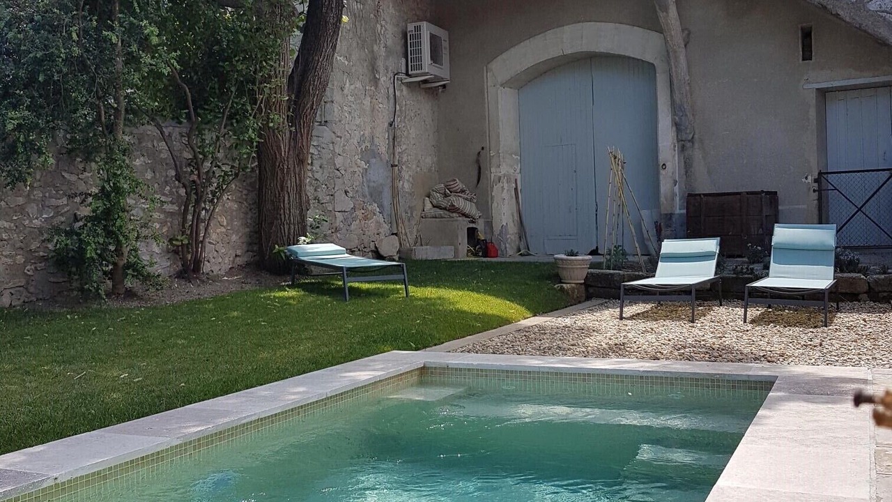 Photo of Outdoor in Assas