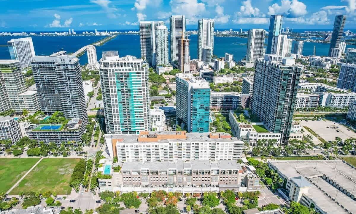 Photo of Outdoor in Midtown