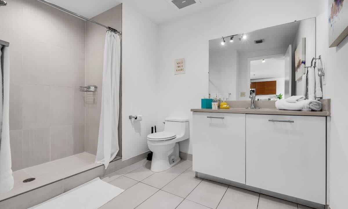 Photo of Bathroom in Midtown