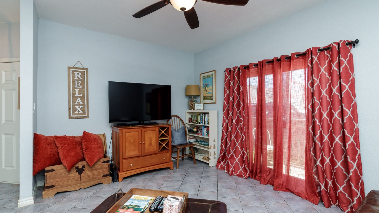 Photo of Livingroom in Corpus Christi