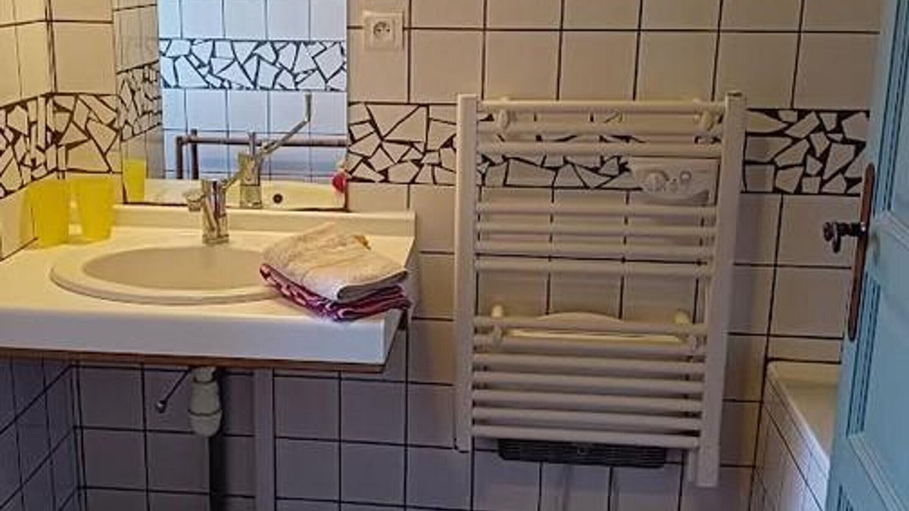 Photo of Bathroom in Sauvagny