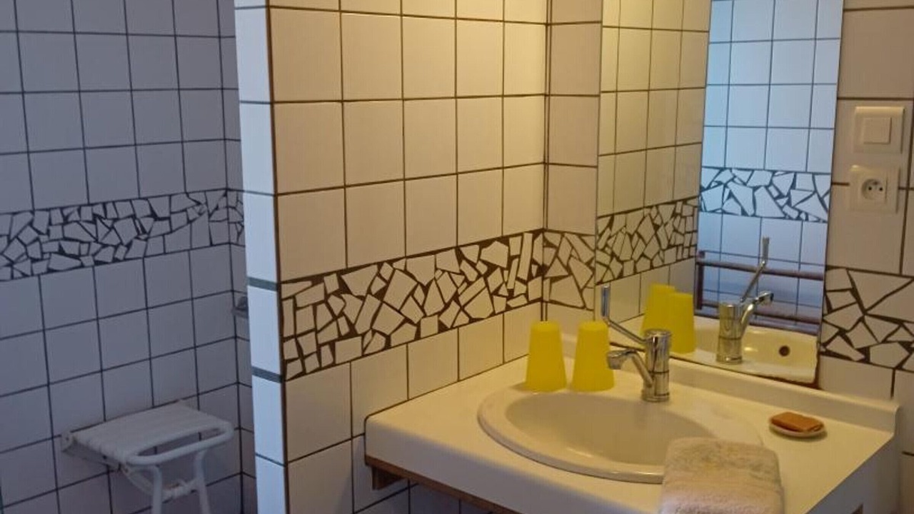 Photo of Bathroom in Sauvagny