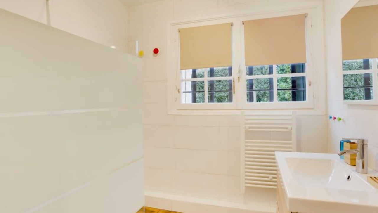 Photo of Bathroom in Ciboure