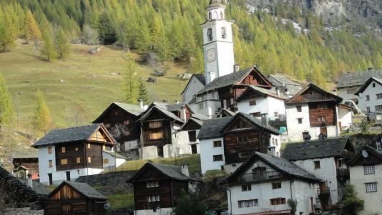 Photo of Others in Bosco Gurin