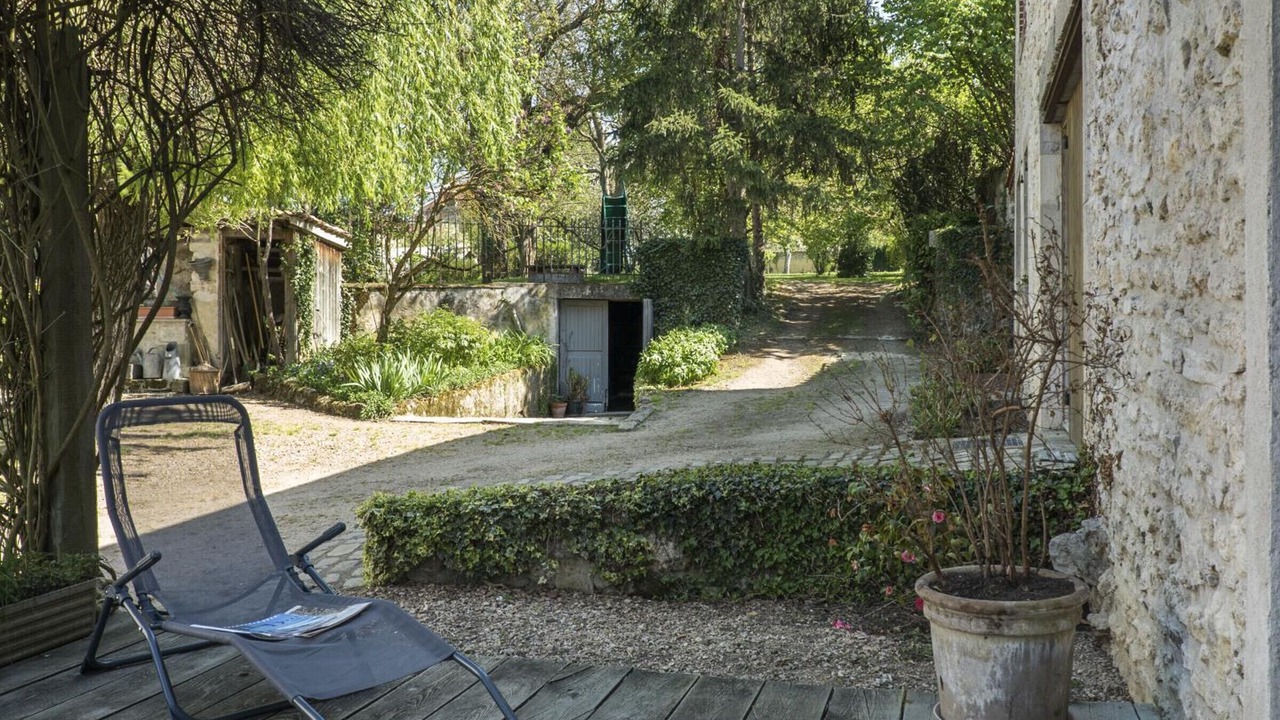 Photo of Patio Balcony in Jenzat