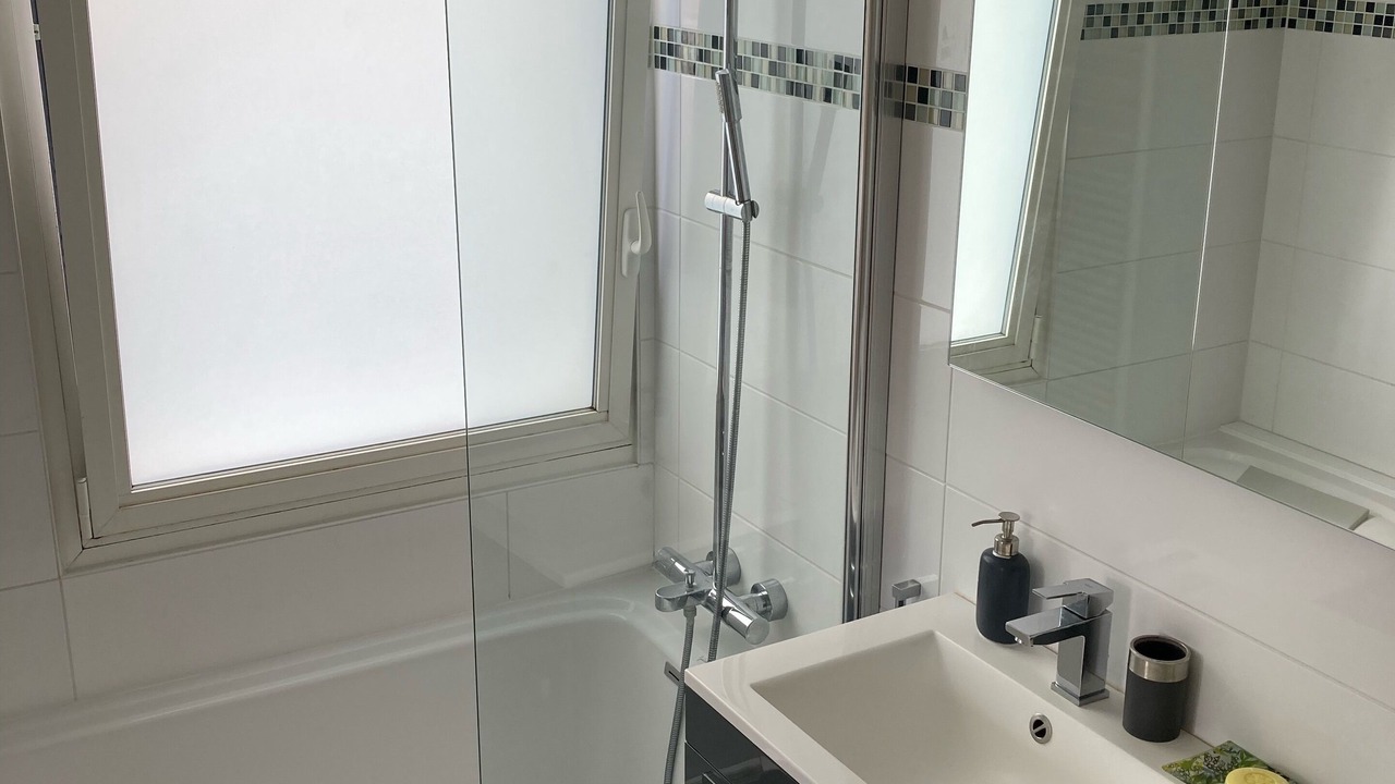 Photo of Bathroom in Cauderan