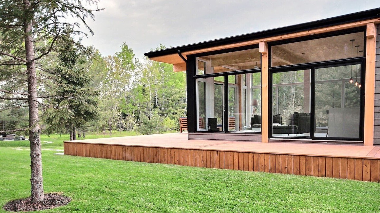 Photo of Patio Balcony in La Peche
