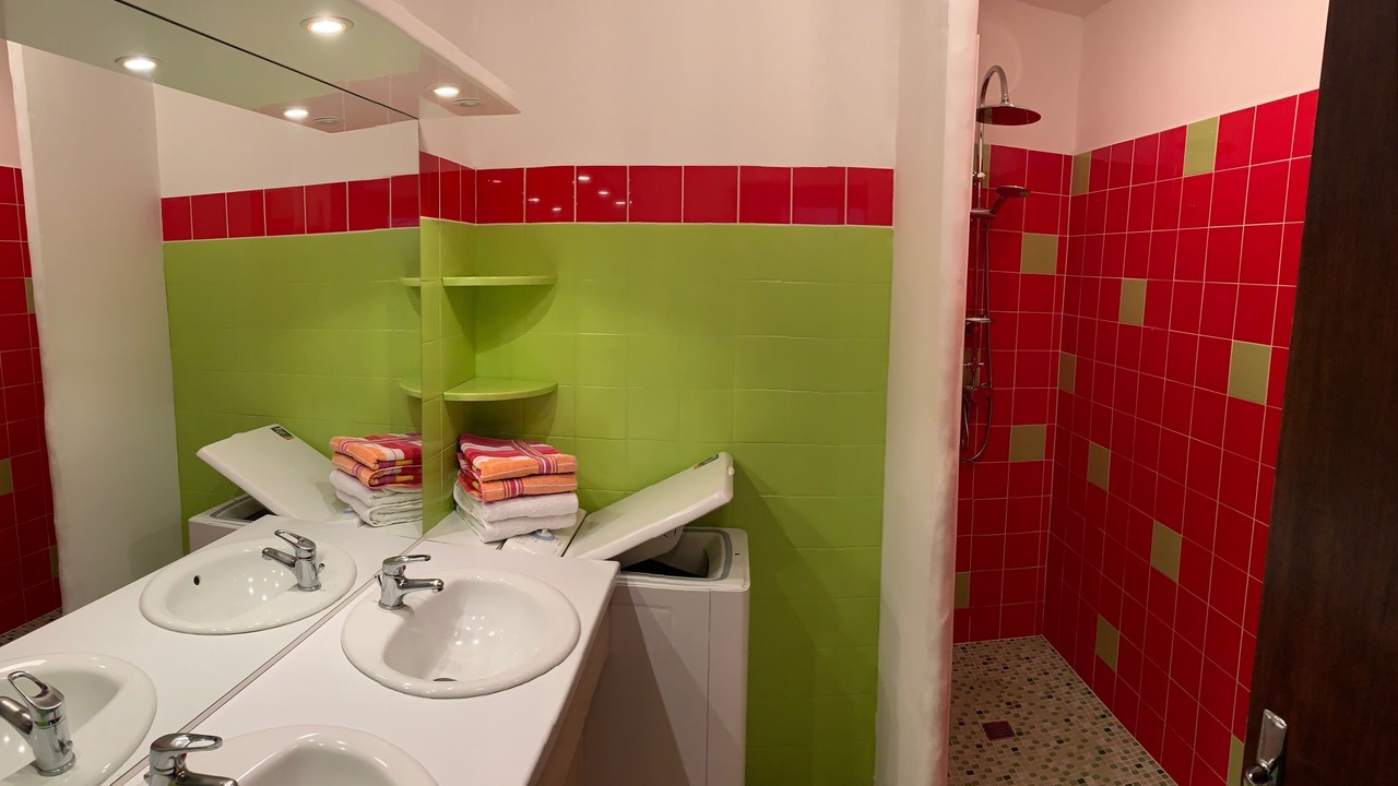 Photo of Bathroom in Barjac