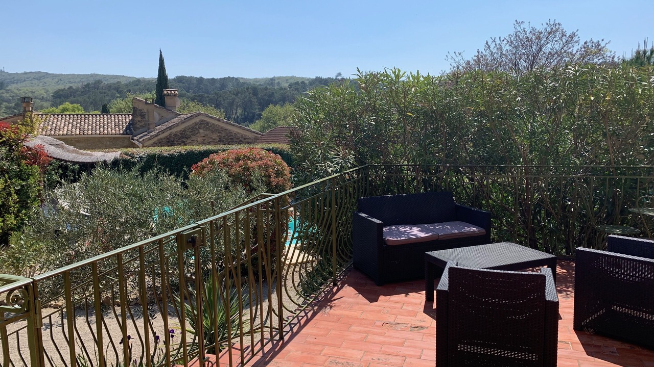 Photo of Patio Balcony in Barjac
