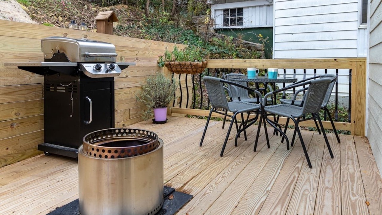 Photo of Outdoor in Thomas