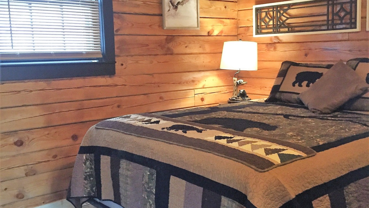 Photo of Bedroom in Pittsburg