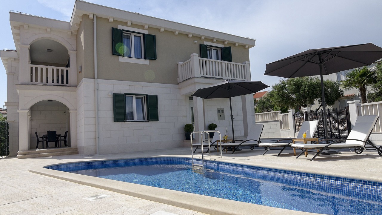 Photo of Outdoor in Grebastica