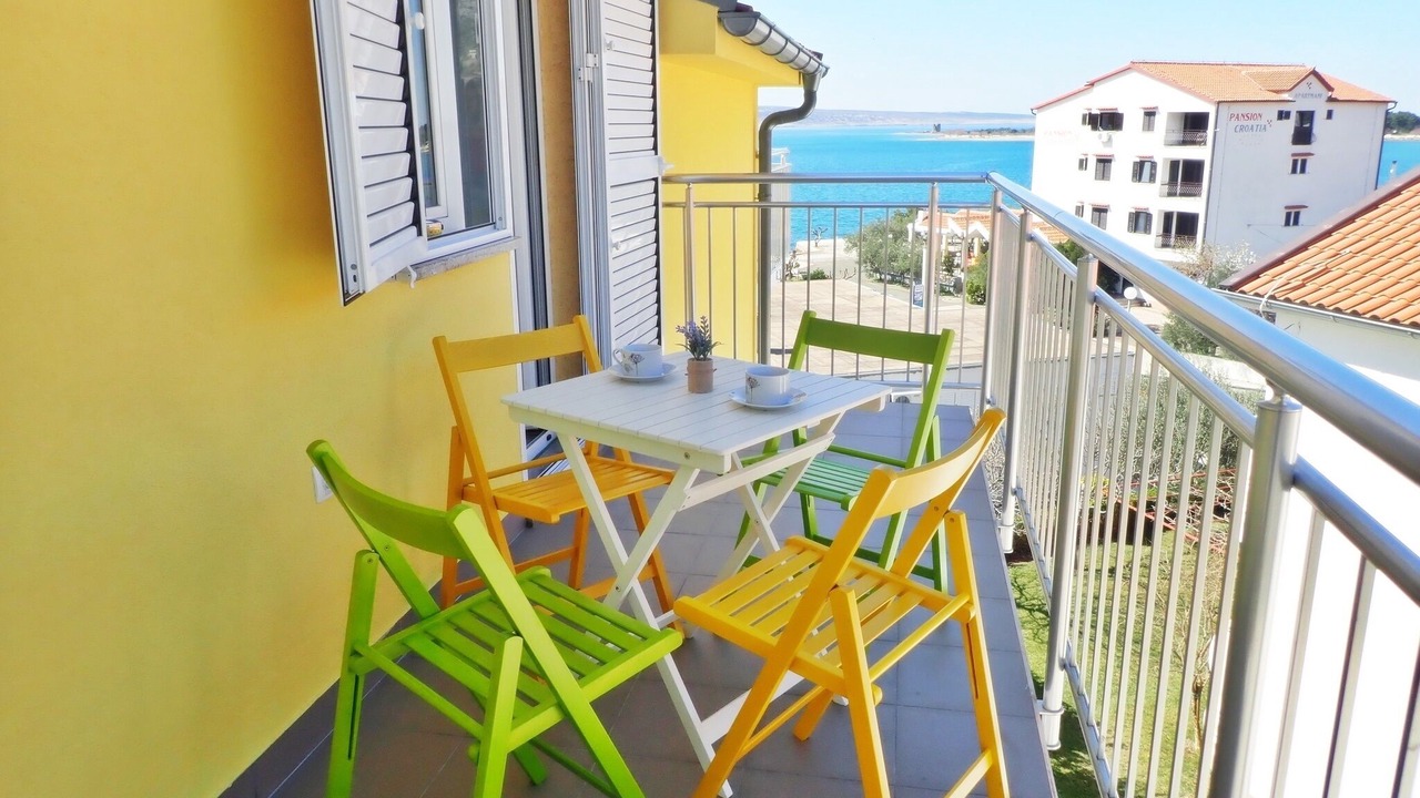 Photo of Outdoor in Seline
