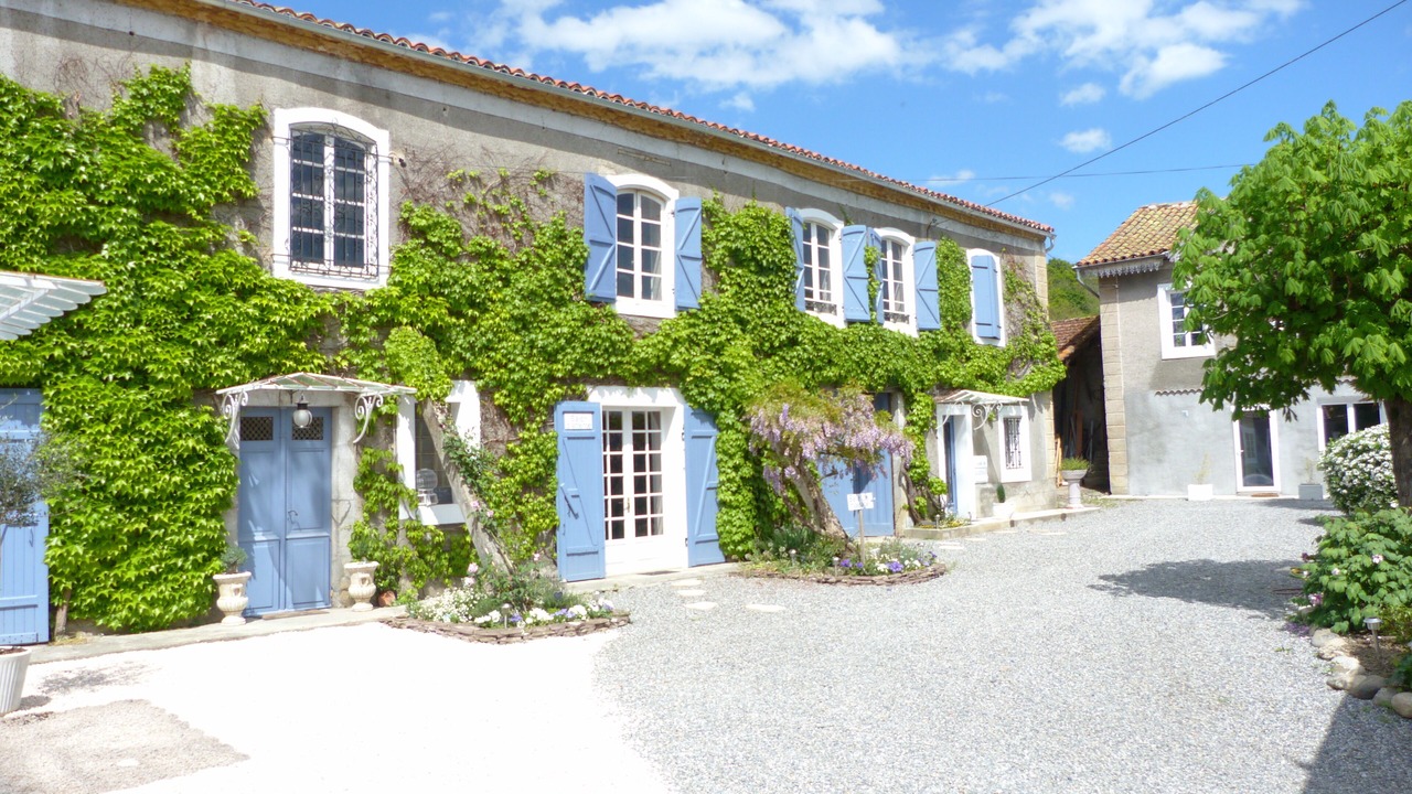Photo of Outdoor in Villeneuve-de-Riviere