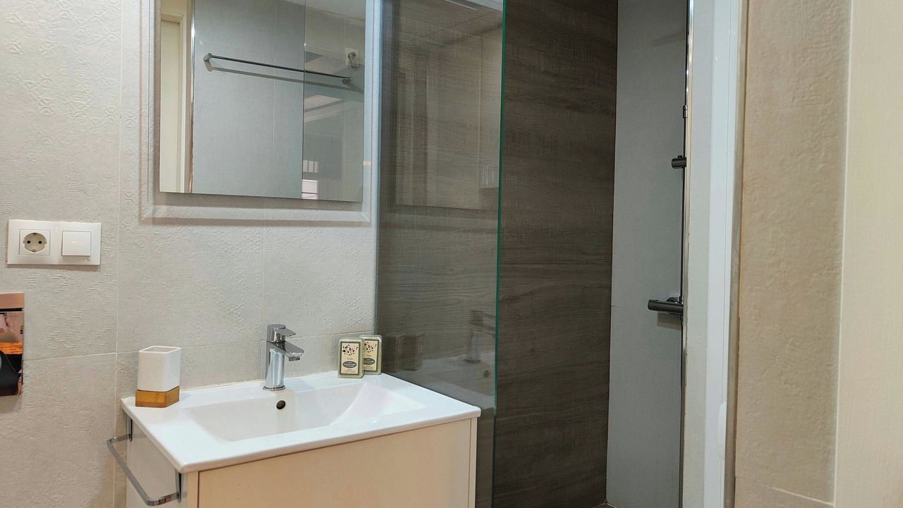 Photo of Bathroom in El Born