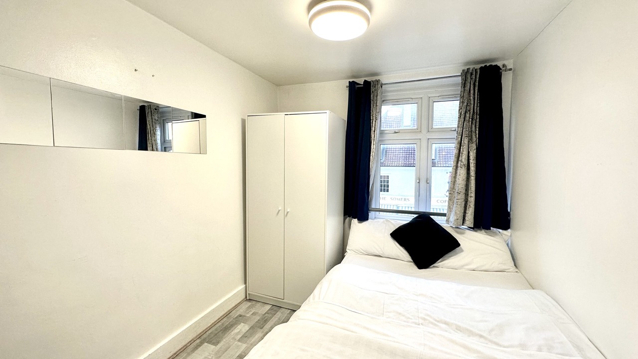 Photo of Bedroom in Euston