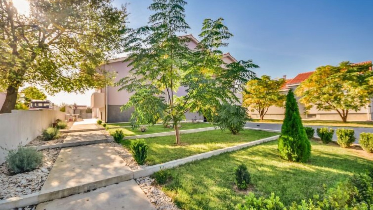Photo of Outdoor in Smilcic