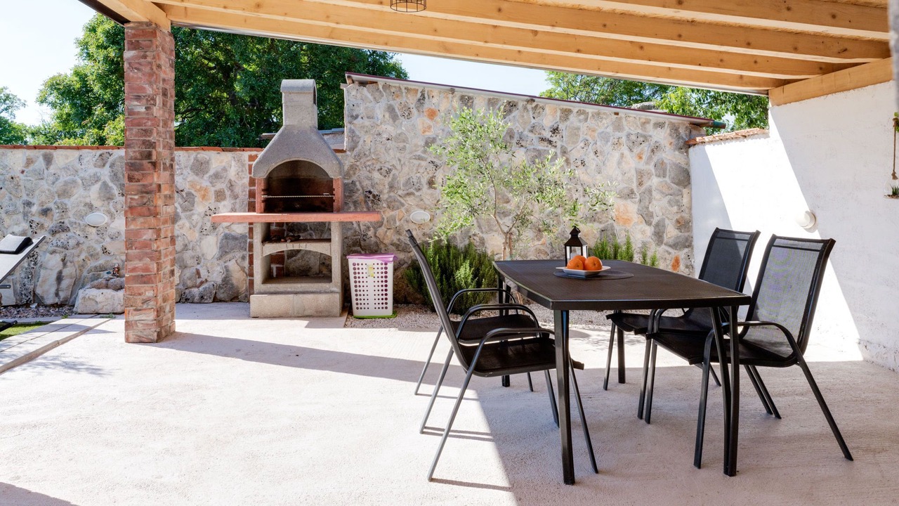 Photo of Outdoor in Pridraga