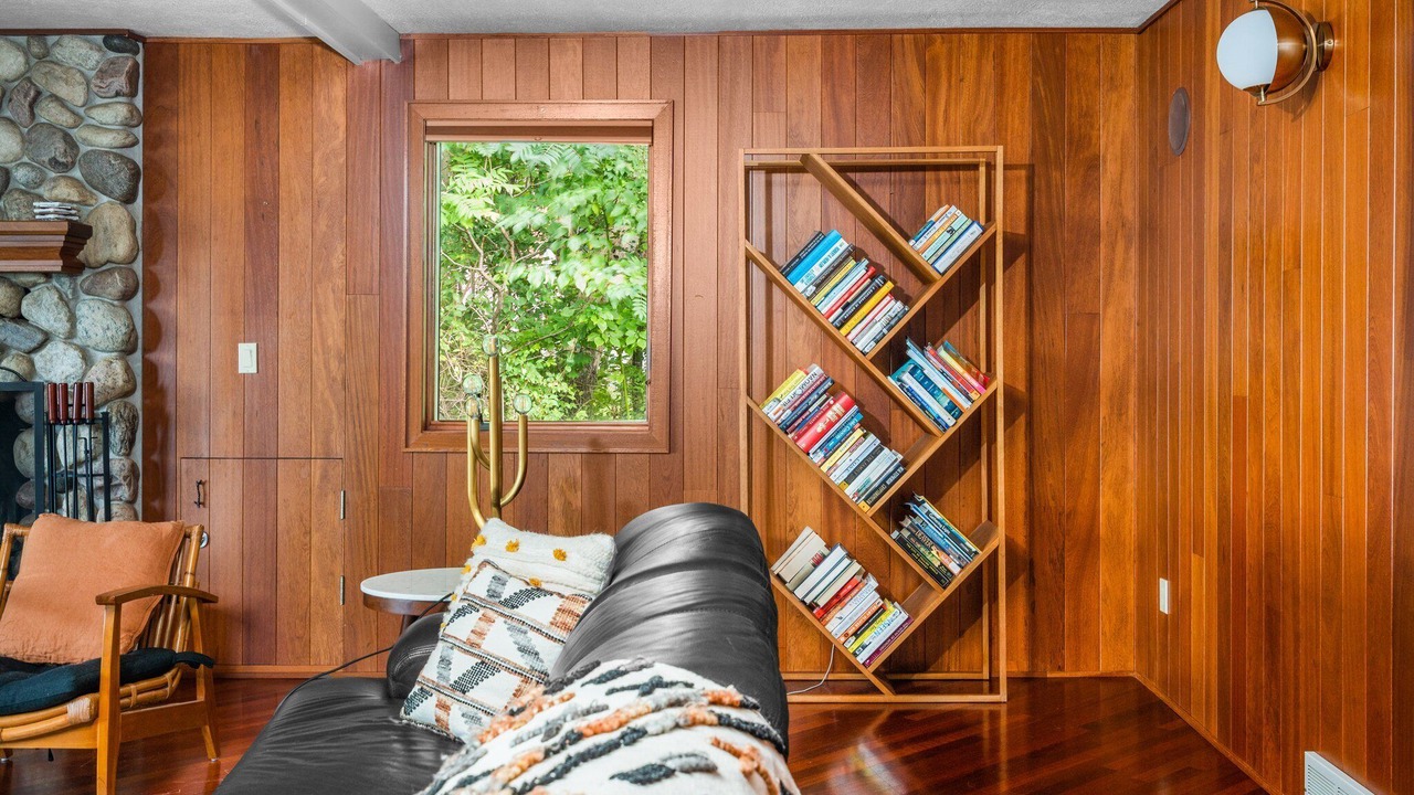 Photo of Bedroom in Suttons Bay