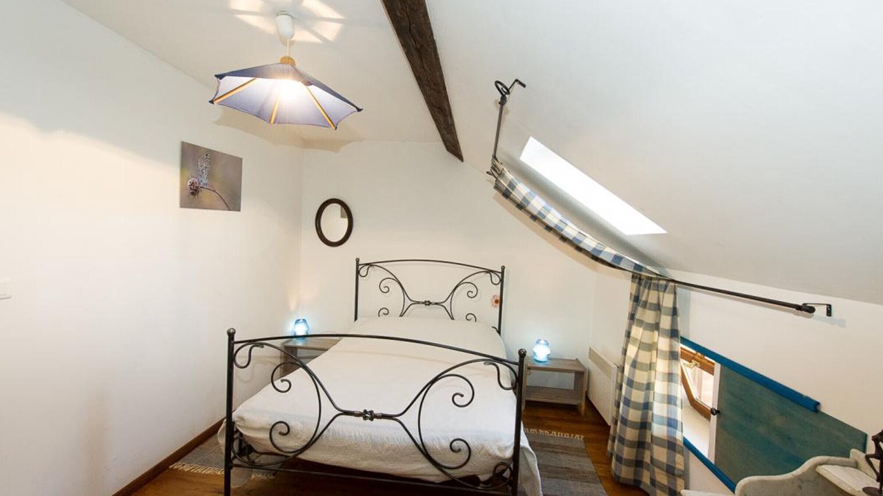 Photo of Bedroom in Chatel-Montagne