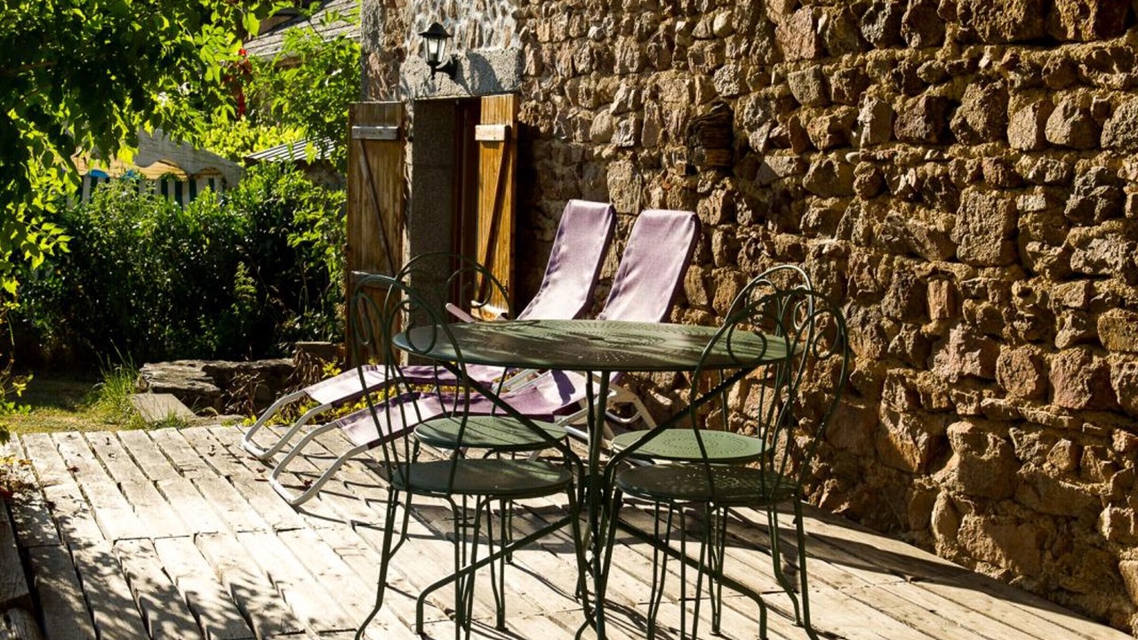 Photo of Outdoor in Chatel-Montagne