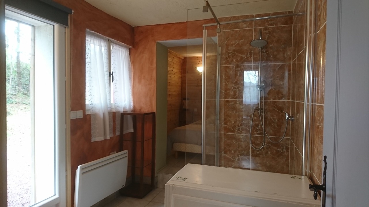 Photo of Bathroom in Mont-Saint-Jean