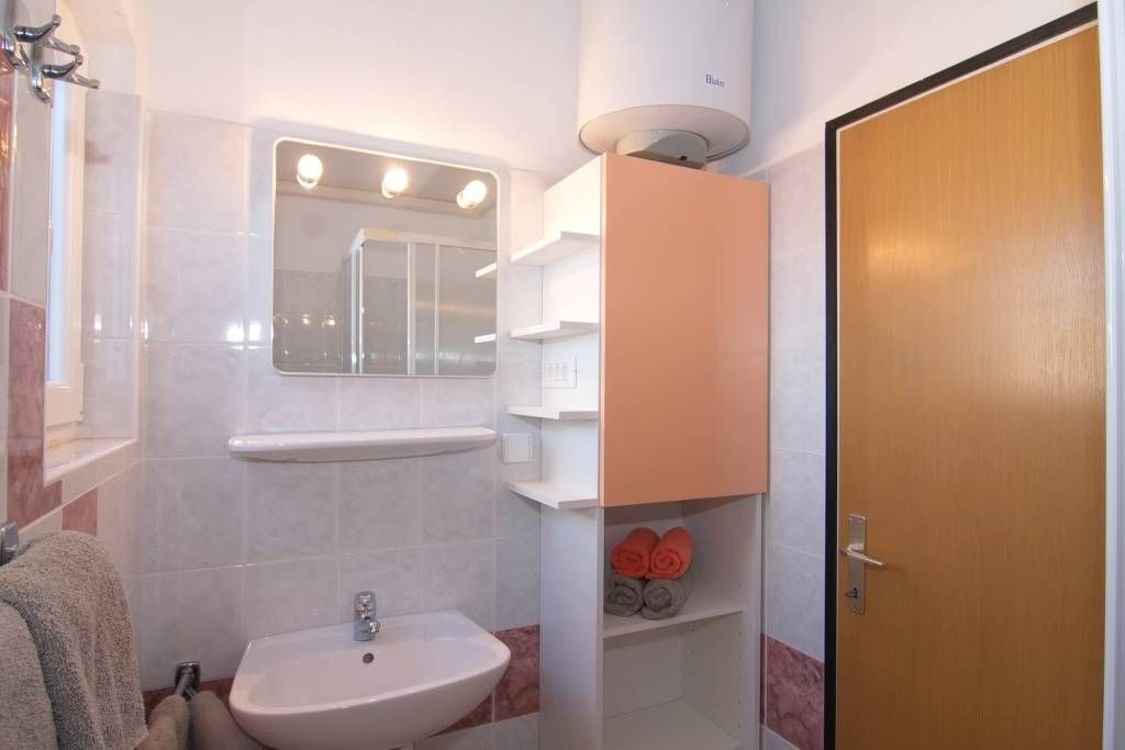Photo of Bathroom in Brulo
