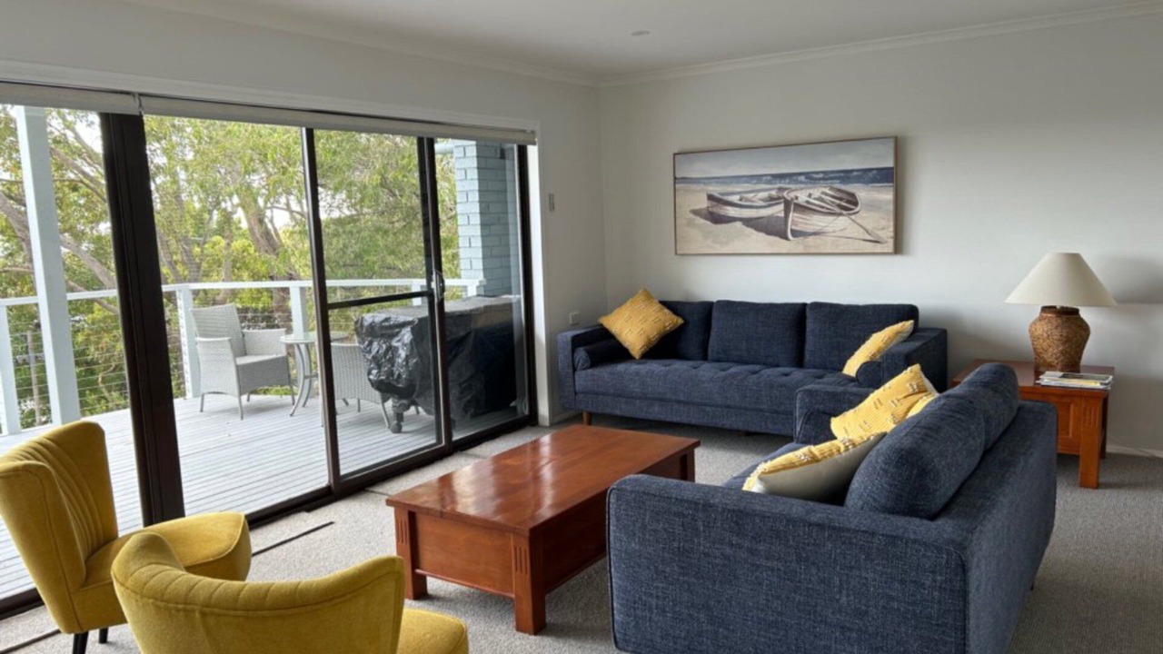 Photo of Livingroom in Macmasters Beach