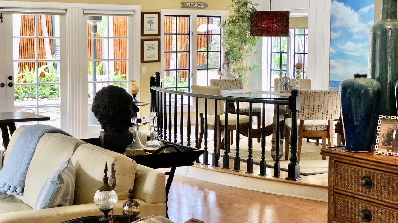 Photo of Livingroom in Coronado Cays