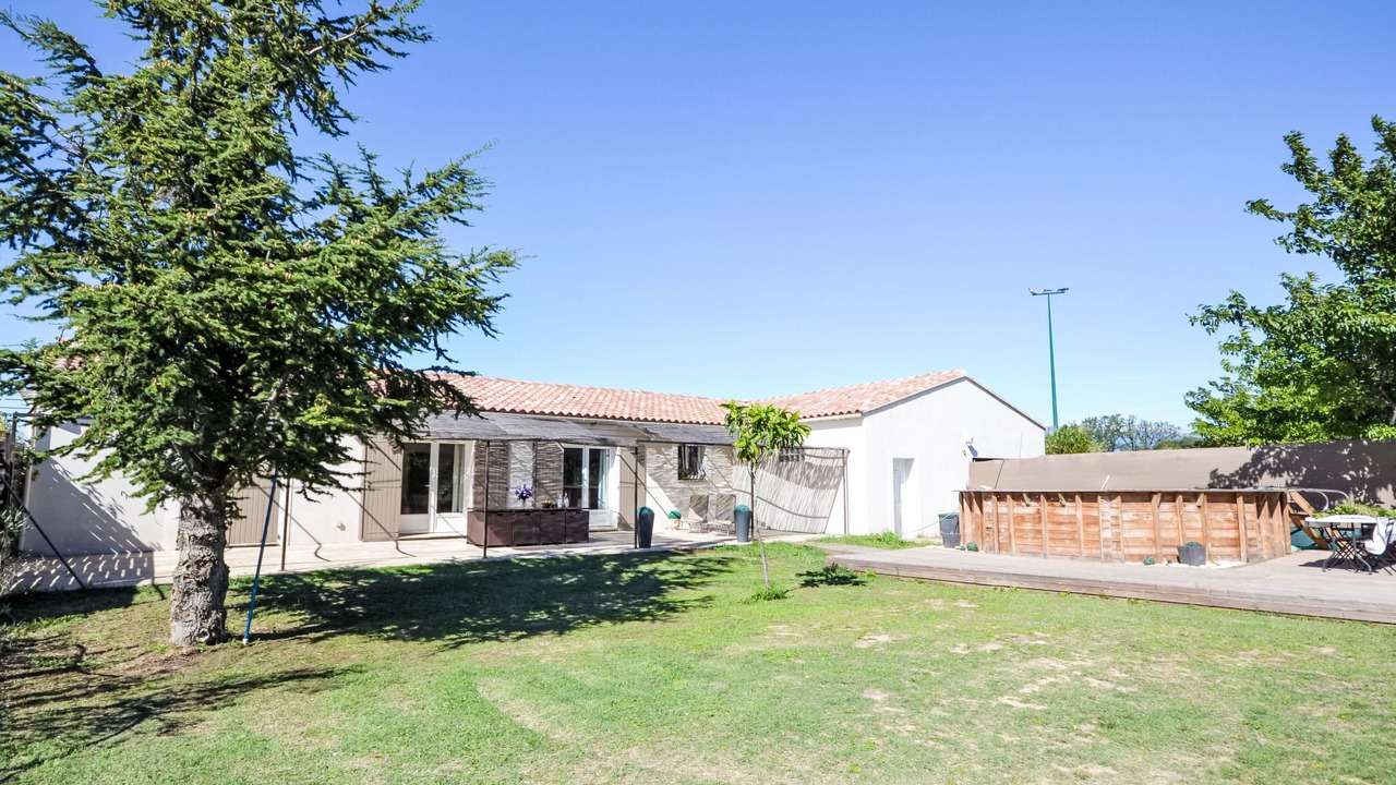 Photo of Outdoor in Pernes-les-Fontaines